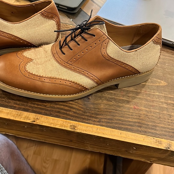 Johnston and Murphy wing tip shoes